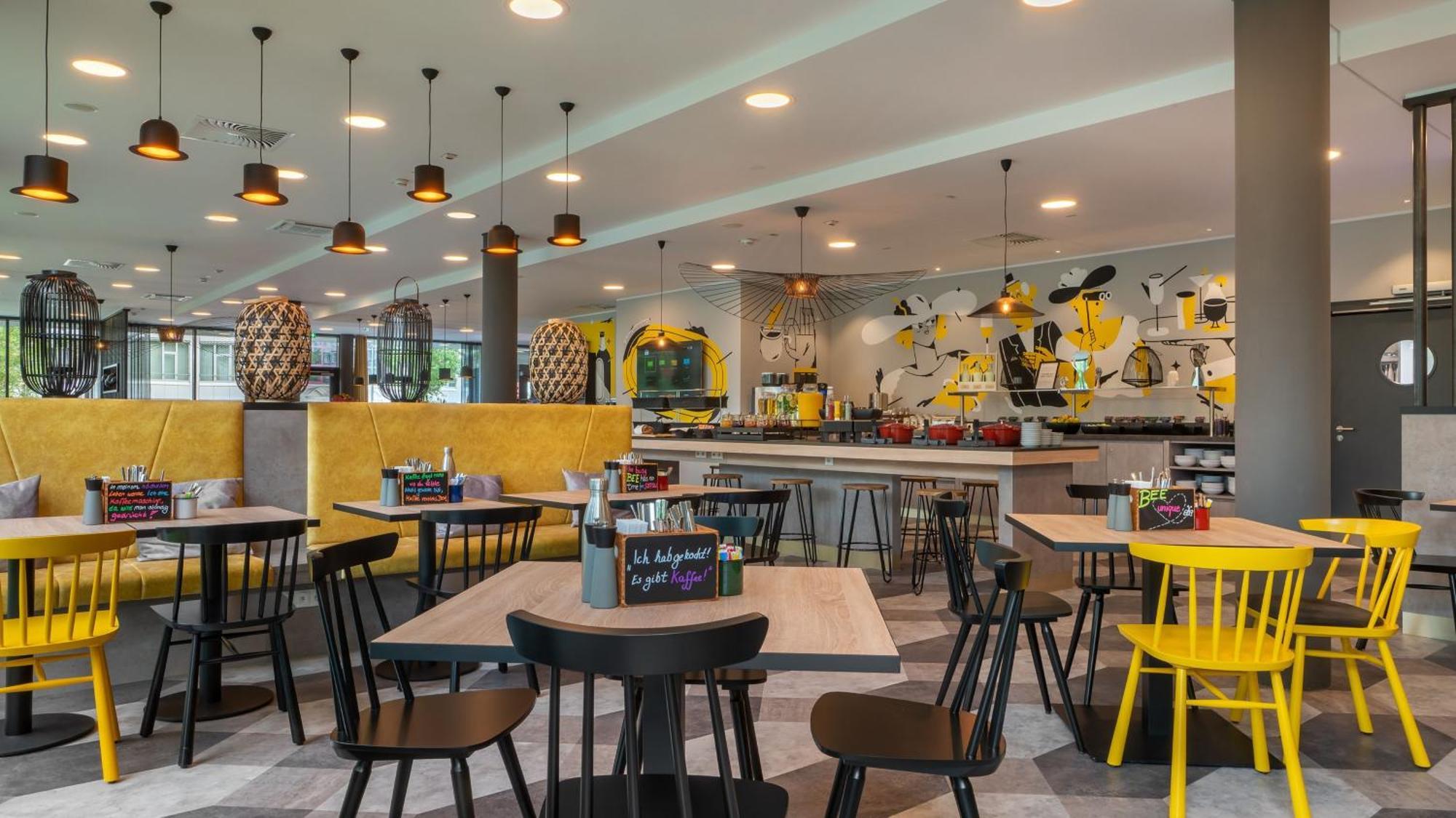 - The Niu, Fury Messe By Ihg
