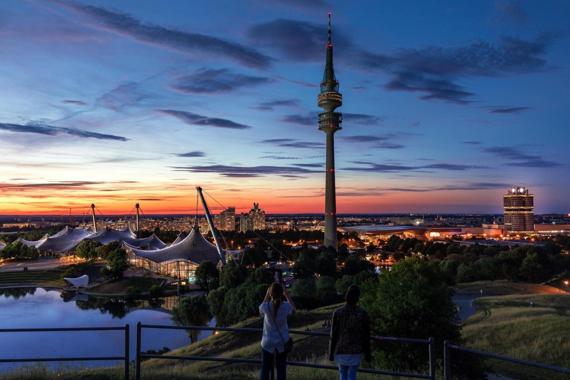 - The Niu, Fury Messe By Ihg